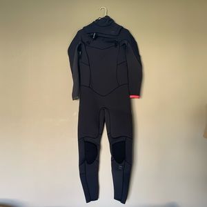 Billabong Synergy 5:4 Wetsuit Size 10